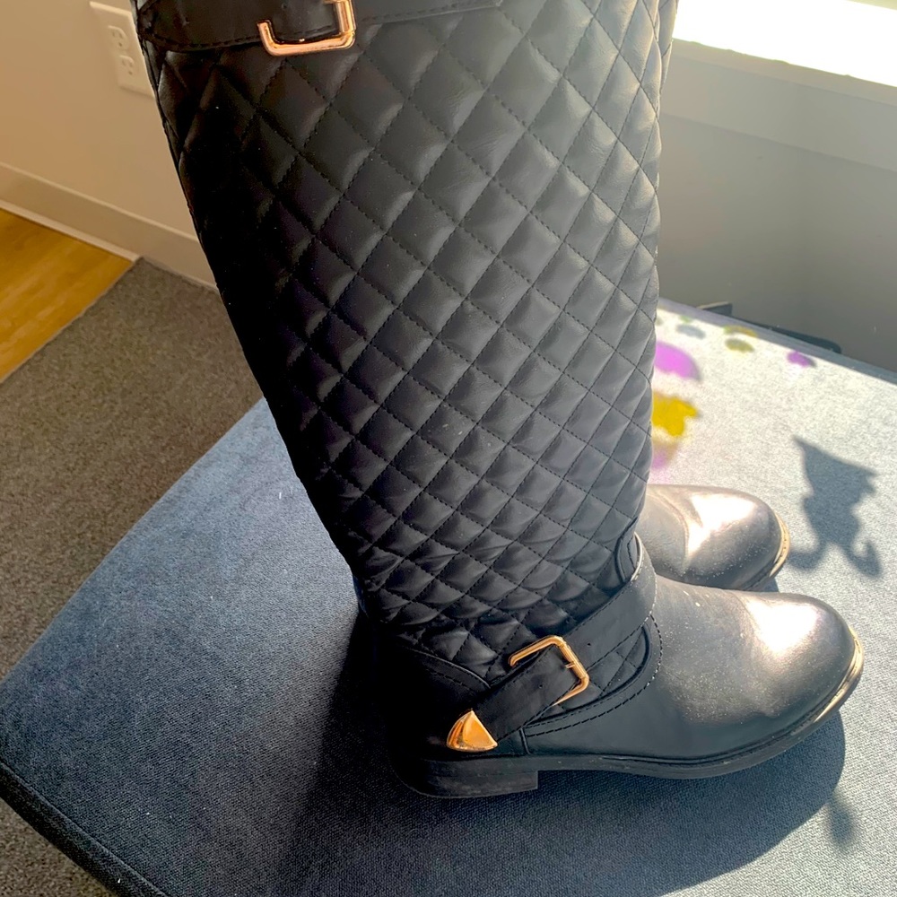 Knee high zipper boots